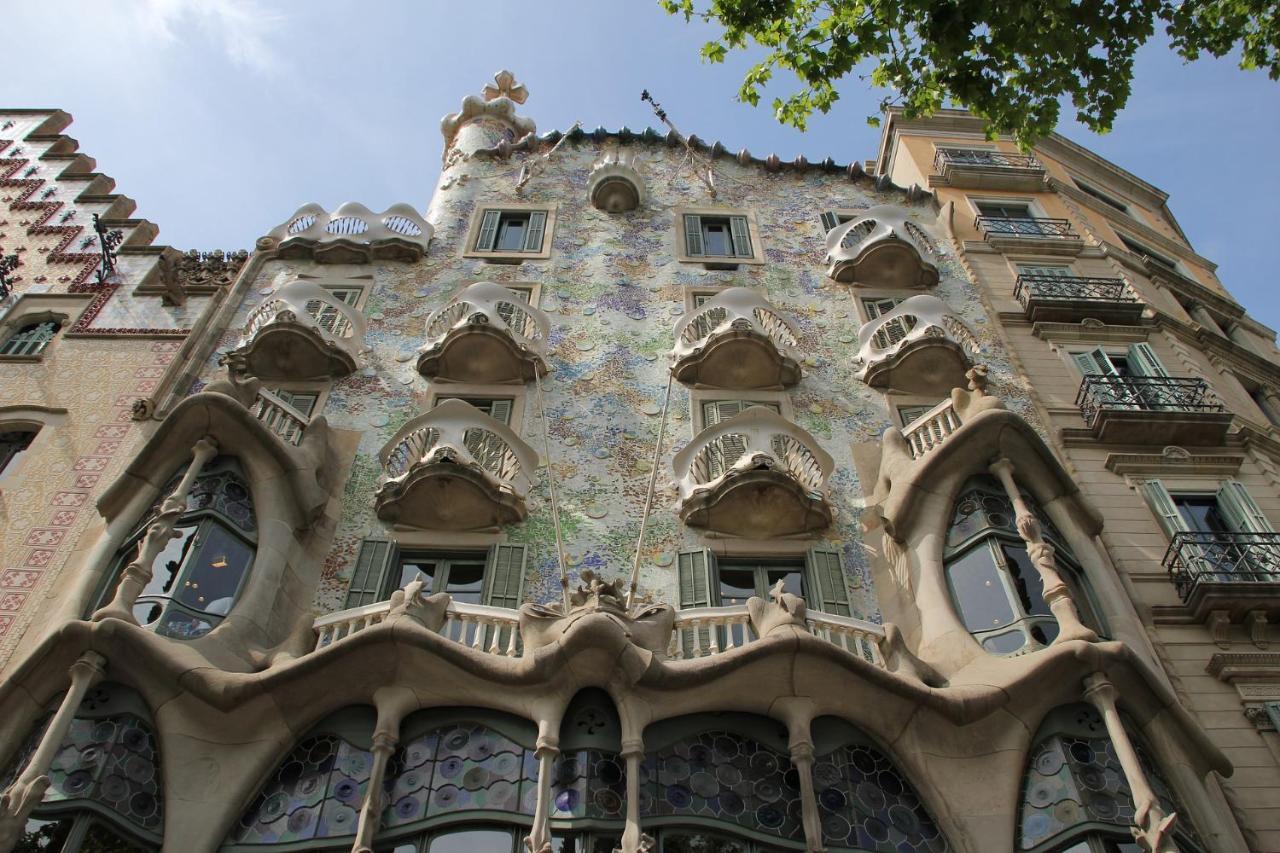 Girona - Modernist Apartments Next To Paseo De Gracia Barcelona Eksteriør billede